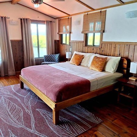 The Sunsetter Bed & Breakfast Bocas del Toro Exterior foto