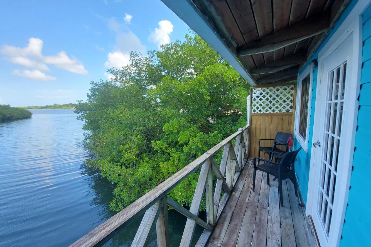 The Sunsetter Bed & Breakfast Bocas del Toro Exterior foto