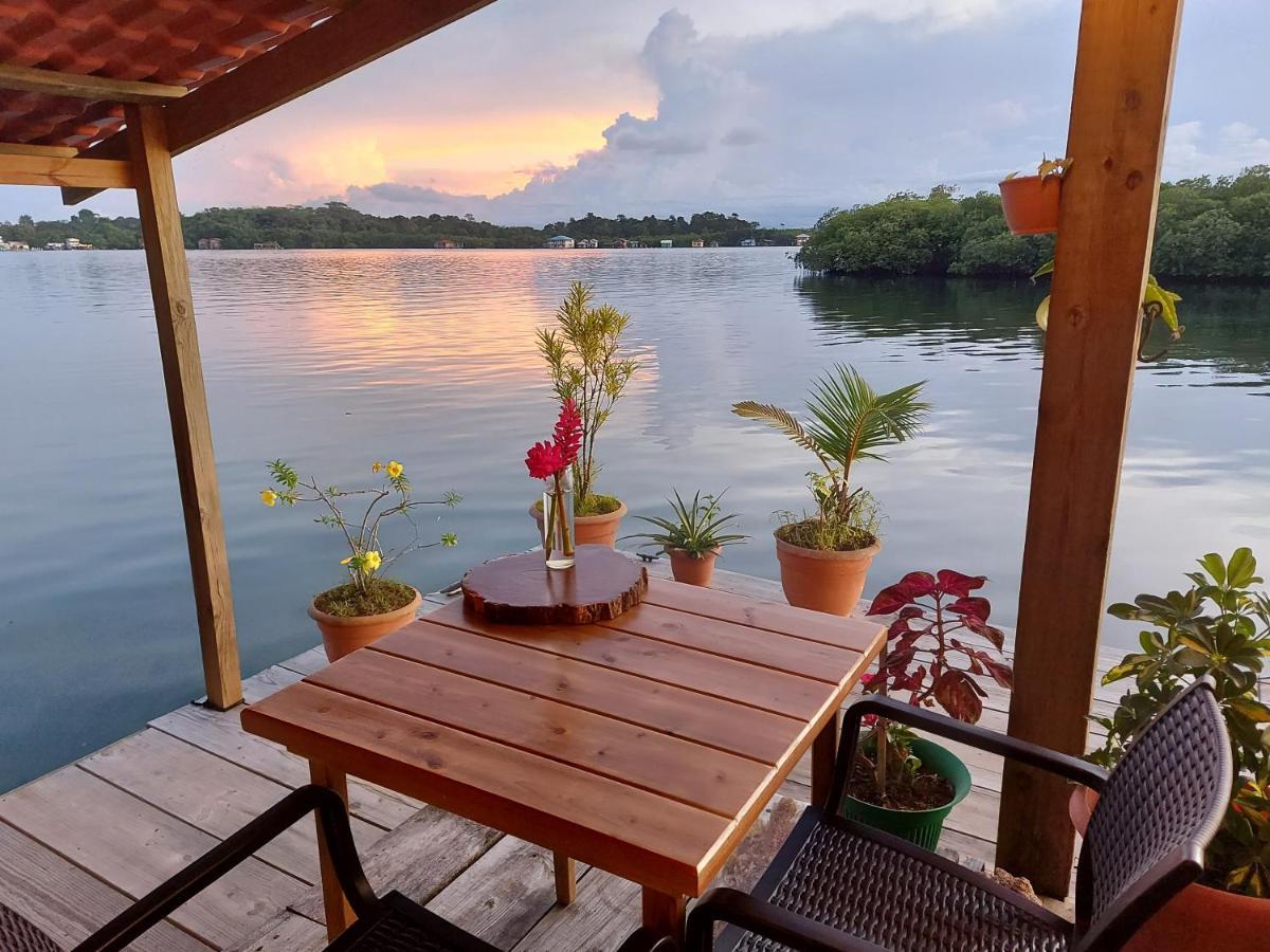 The Sunsetter Bed & Breakfast Bocas del Toro Exterior foto