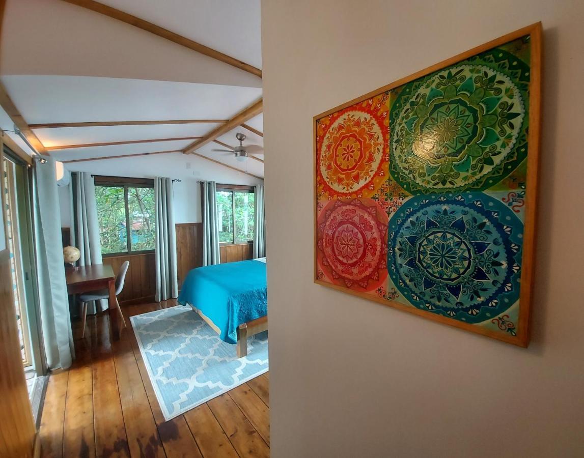 The Sunsetter Bed & Breakfast Bocas del Toro Exterior foto