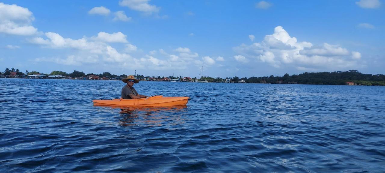 The Sunsetter Bed & Breakfast Bocas del Toro Exterior foto
