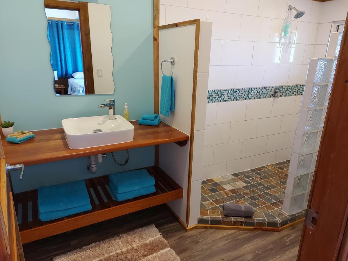 The Sunsetter Bed & Breakfast Bocas del Toro Exterior foto